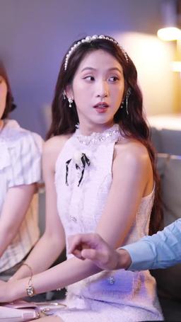 被退婚後，我懷了大佬的崽 episode 35