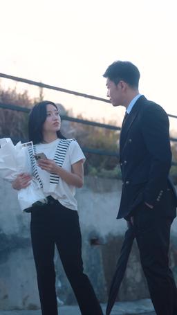 她死後薄爺跪在墓碑前哭成狗 episode 85