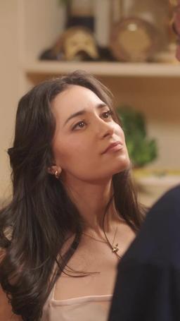 حبي في باريس[ مدبلج ] episode 2