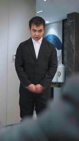 新婚夜，傻子老公抱緊我 episode 55