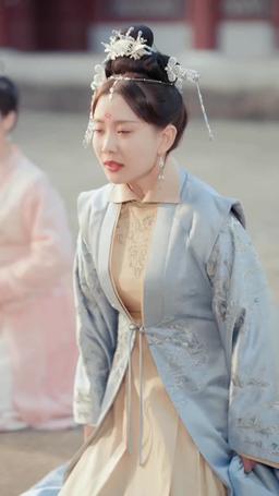 銅雀春深美人謀 episode 24