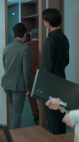 The Strongest Bodyguard episode 43
