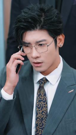 殘疾大佬掐腰吻 episode 55