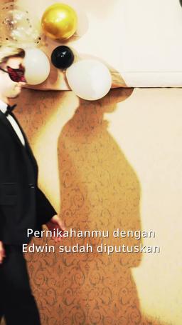 Rahasia Cinta antara Orang Asing trailer