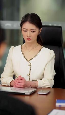 攤牌了，團寵千金她不裝了 episode 53