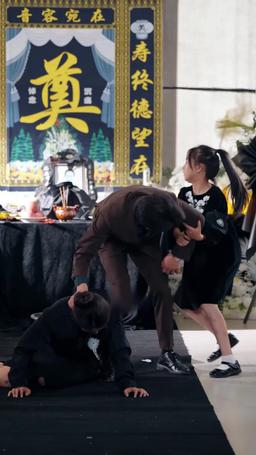 หลังหย่าร้าง สามีและแม่สามีเสียใจจนตาย episode 22
