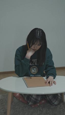 侵略者は家族のふりをする episode 19