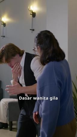 Kamu yang Pecat Seorang Bintang Busana episode 11