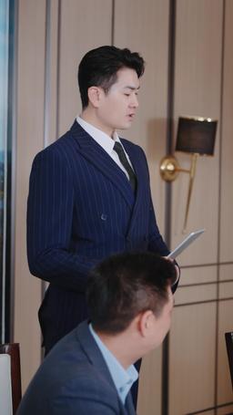 閃婚成寵首富大佬愛上我 episode 43