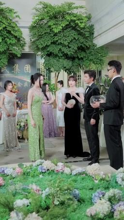 閃婚成寵首富大佬愛上我 episode 33