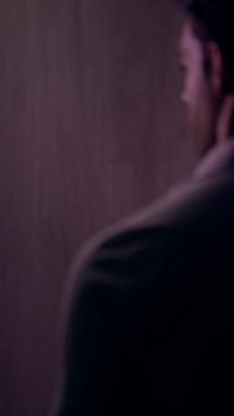 La virgen y el millonario trailer