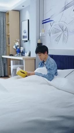 被渣後我閃婚了千億總裁 episode 31