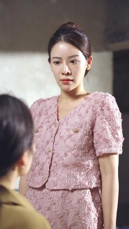 總裁，您的夫人是村花 episode 28