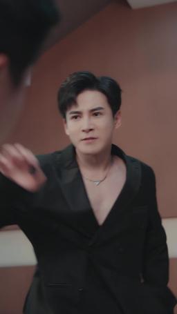 XXL Hubby's Rise: Reborn to Destroy My Ex! (English-dubbed) episode 41