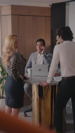 Saya Mempekerjakan Seorang Pengasuh Miliarder episode 17