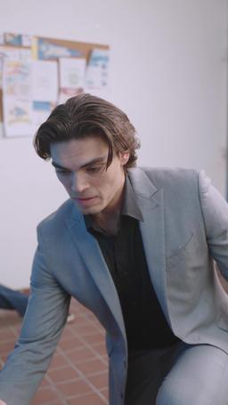 ملك الألفا وعروسه العذراء episode 14