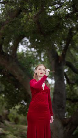 Ratu Serigala Bangkit dari Abu episode 70