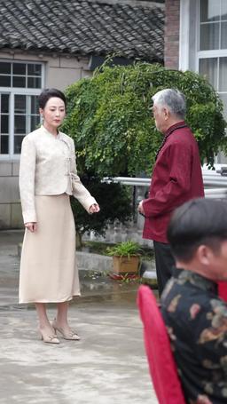 Three Daughters Paying Homage episode 3