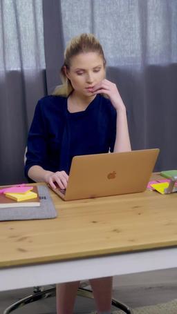 Os gêmeos do CEO querem a mamãe de volta episode 26