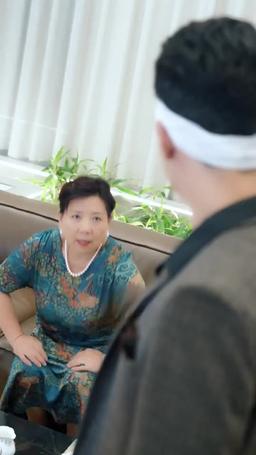 Contrato de amor com o tio cadeirante do meu noivo episode 42