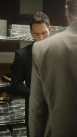 L'Homme qui Tenait les Clés d'Or episode 6