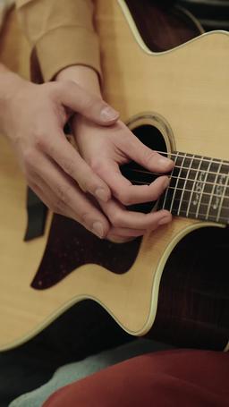Rock On! Band Beauty in Disguise episode 18