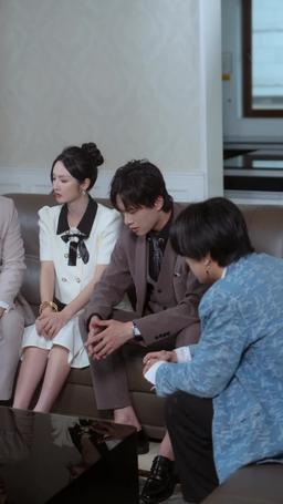 甩掉渣男後我被三個哥哥寵上天 episode 71