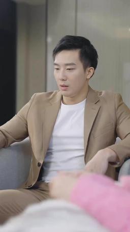 新婚夜，傻子老公抱緊我 episode 77