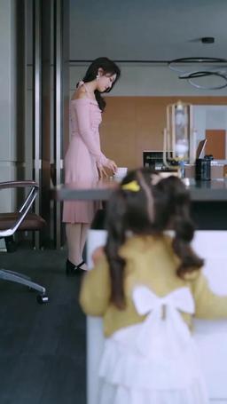 [Versi Dub] CEO Miliarder dan Quintuplet episode 18