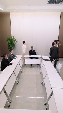 Pendamping Dewasa yang Misterius episode 45