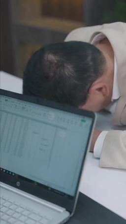 Became My Archenemy's Secretary episode 75