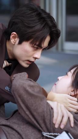 嫁給殘疾大佬後被寵上天 episode 41