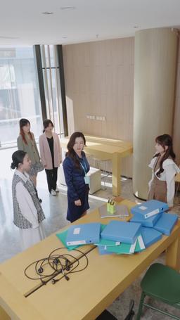 閃婚成寵首富大佬愛上我 episode 72