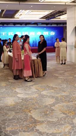 傅少，您夫人馬甲又掉了 episode 9
