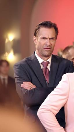 머니, 로봇, 그리고 행복한 7월 4일 episode 51