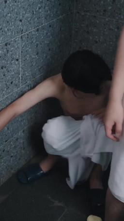 破產後我成了死對頭的秘書 episode 53
