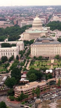 Roi caché derrière les barreaux episode 1