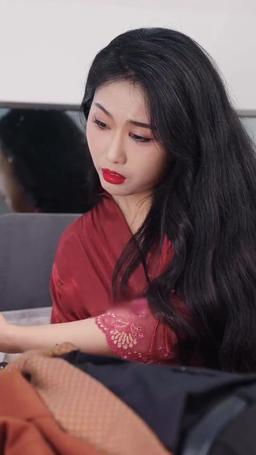 新婚夜，傻子老公抱緊我 episode 57