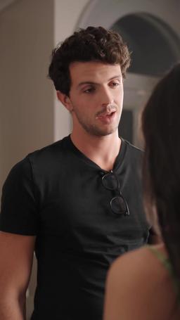 Amoureuse du meilleur ami de mon frère ?! episode 3