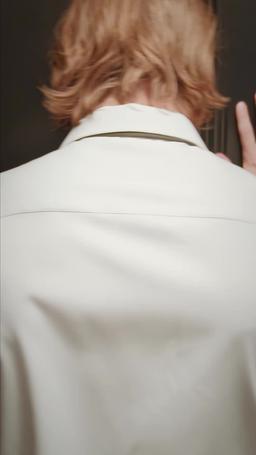 صفقة مع الملياردير trailer