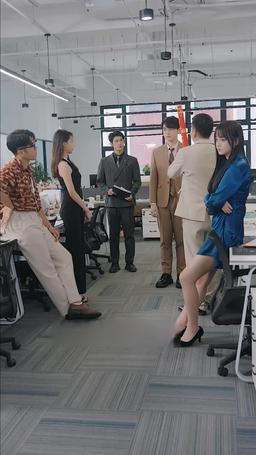 破產後我成了死對頭的秘書 episode 24