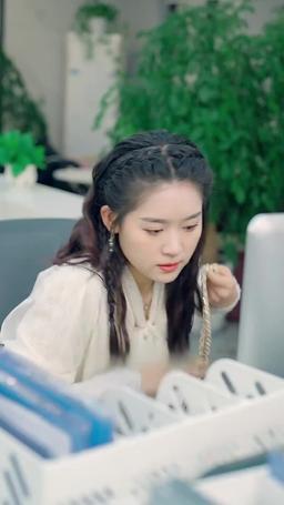 傅少的閃婚甜妻 episode 54