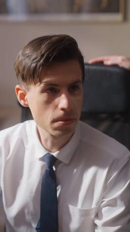 O Modelo Atraente é um CEO Bilionário episode 20