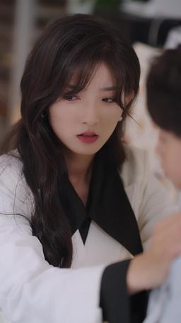 帶崽閃婚千億總裁寵上天 episode 36