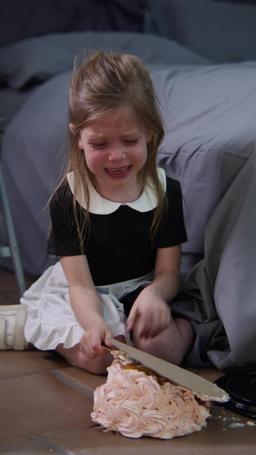 Mommy Don't Cry, Daddy is Sorry episode 14