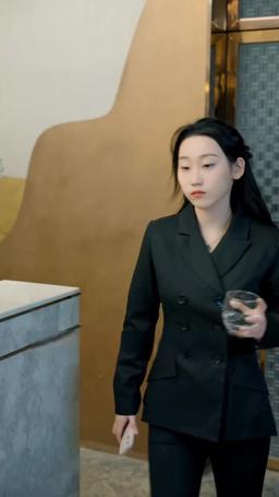 顧總以死相逼求重婚 episode 19