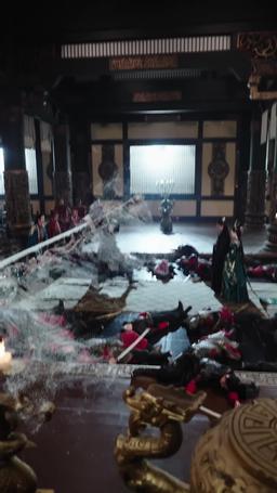 Kneel, Your Majesty! The Exiled One Returns episode 33