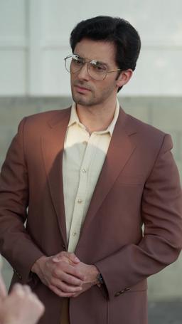 Escorting the Ruthless Billionaire Doctor episode 16