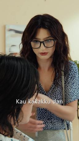 Berpura-puralah Sampai Kamu Mencintaiku trailer