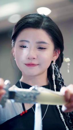Clinging to My Alpha Mom episode 8